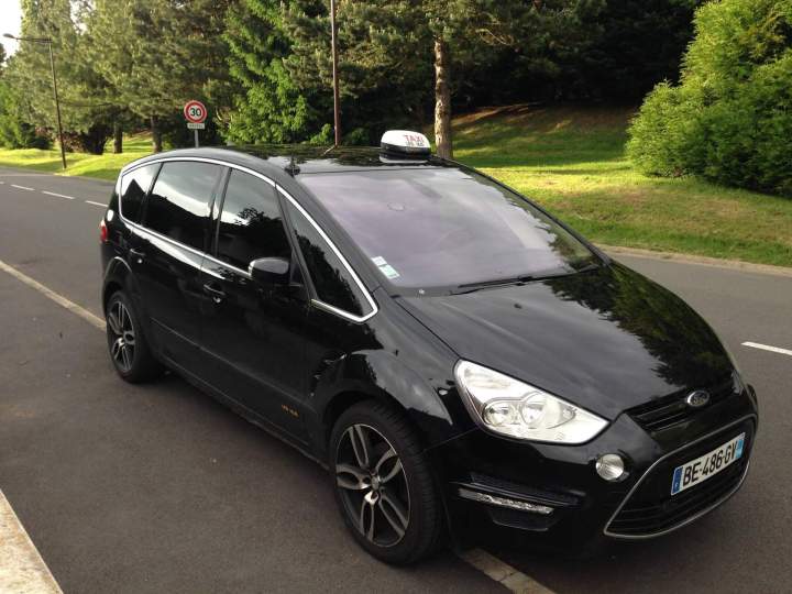 Véhicules professionnels Les Ulis